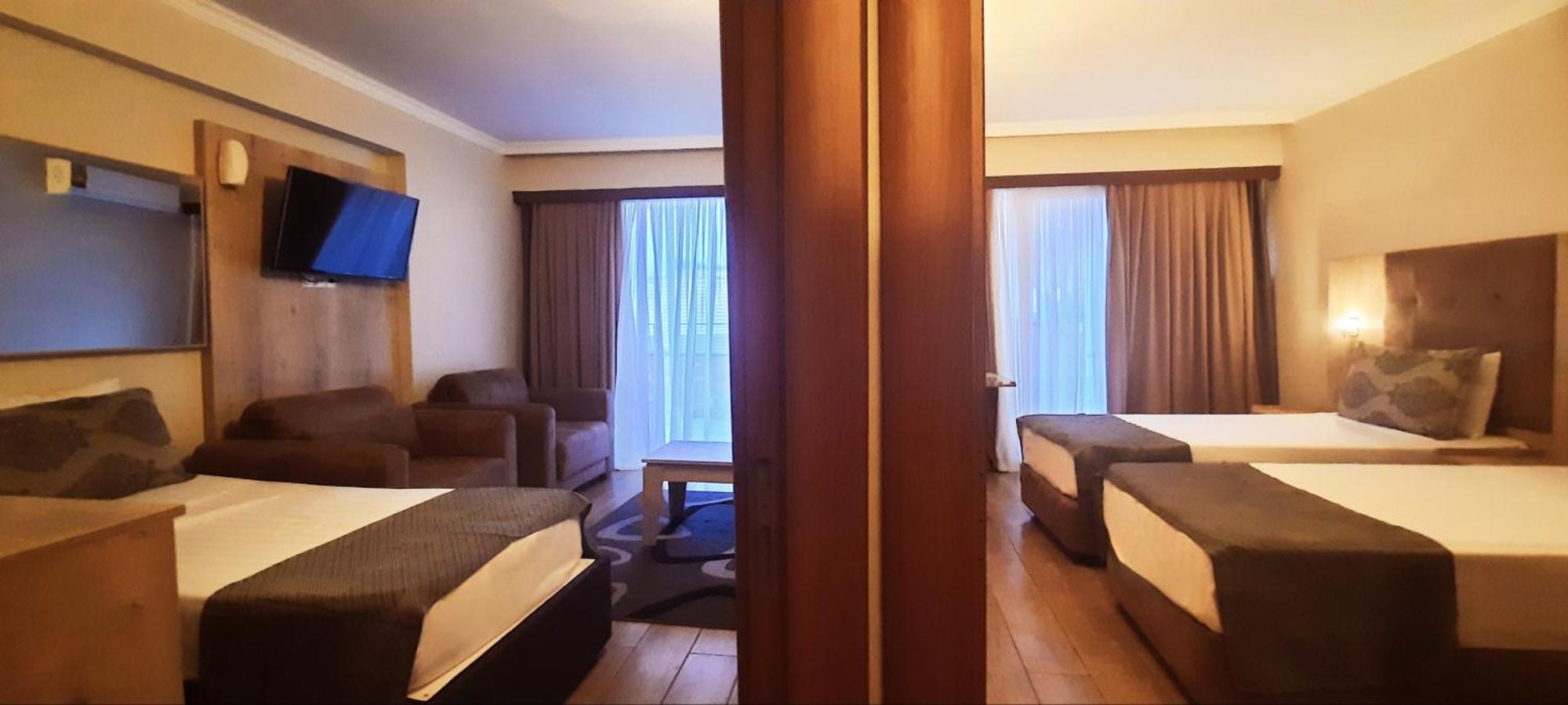 Ashtal Beach Hotel Батуми Экстерьер фото