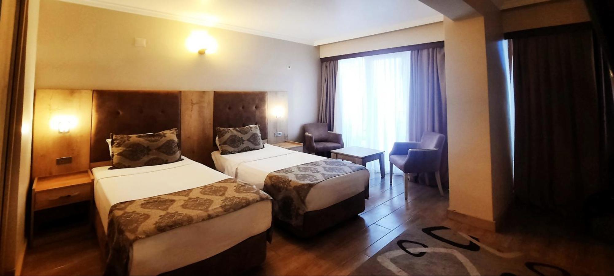 Ashtal Beach Hotel Батуми Экстерьер фото