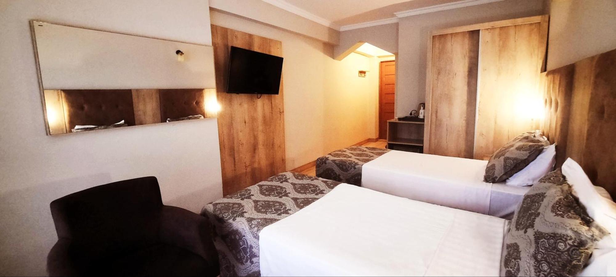 Ashtal Beach Hotel Батуми Экстерьер фото