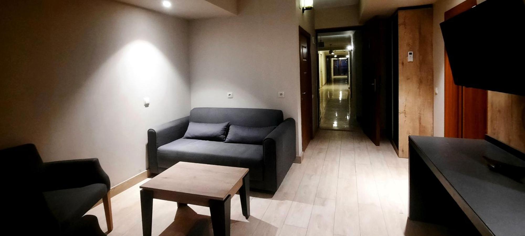 Ashtal Beach Hotel Батуми Экстерьер фото